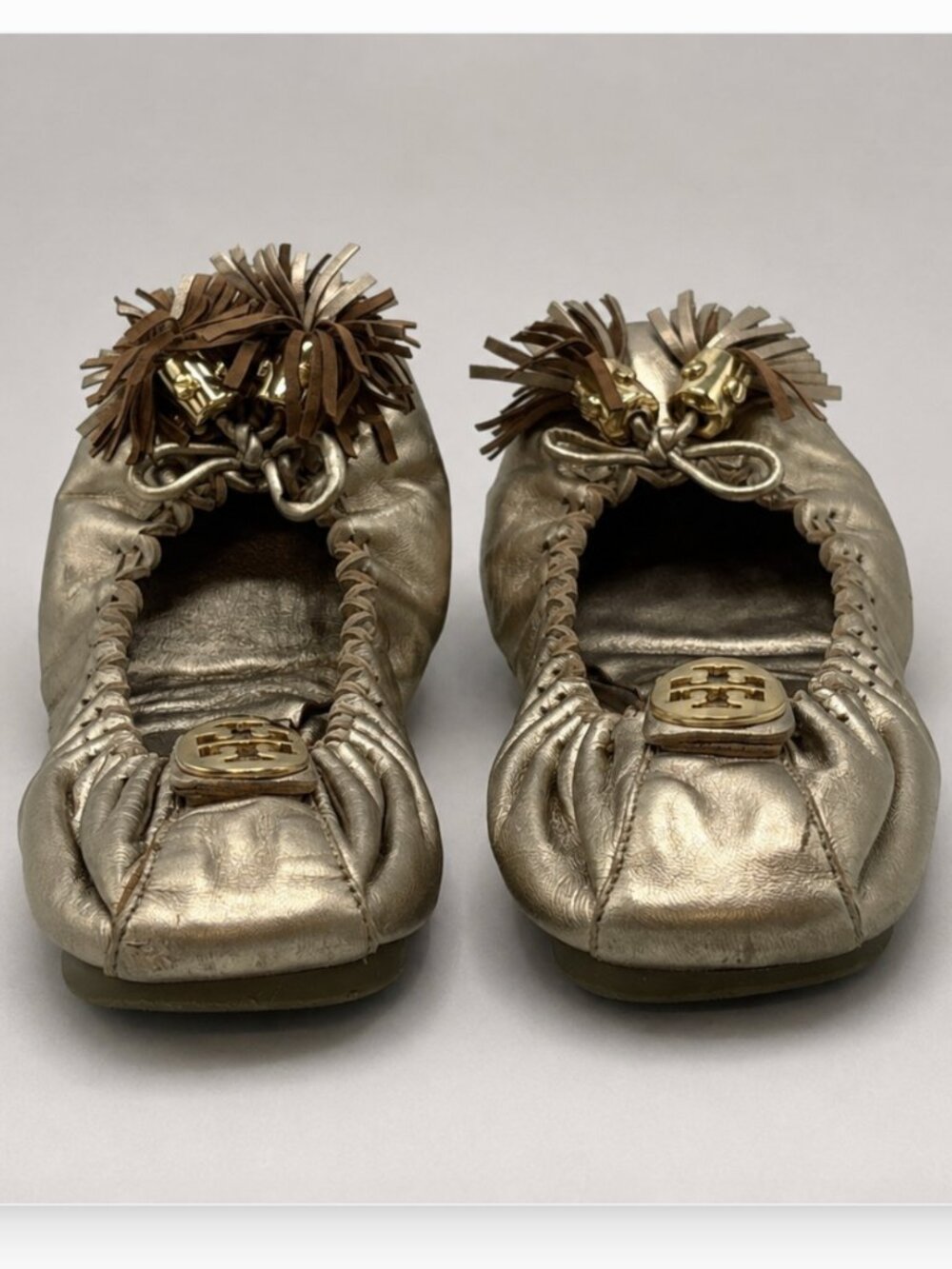 VTG Tory Burch Minnie Tassel Ballet Flats Metallic Gold Leather Sz 8 Flawed - Picture 3 of 7